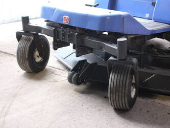 2010-iseki-sz330-45824923