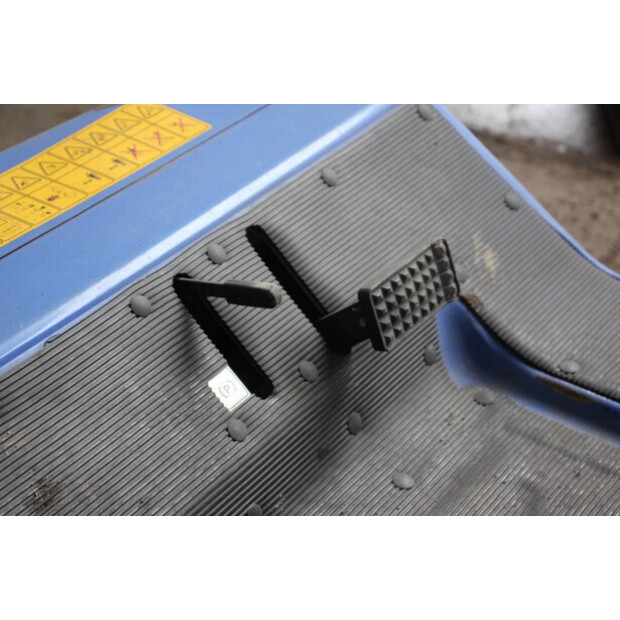 2010 Iseki SZ330-45824933