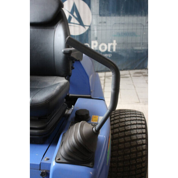 2010 Iseki SZ330-45824936