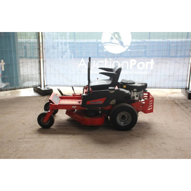 2022 Simplicity SZT105-45825010