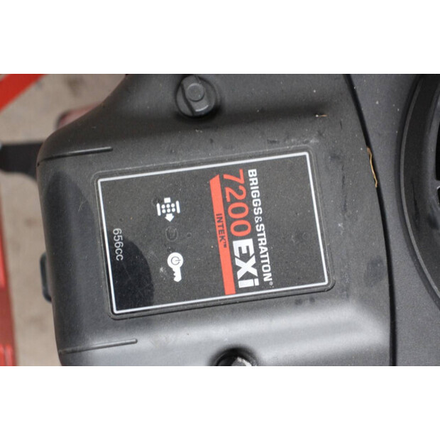 2022 Simplicity SZT105-45825021