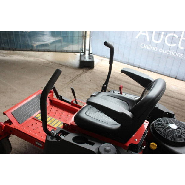 2022 Simplicity SZT105-45825024