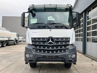 2026-mercedes-benz-arocs-4045-45825039