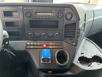 2026-mercedes-benz-arocs-4045-45825042