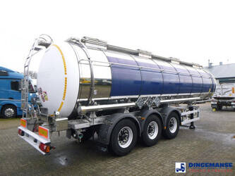 2011-burg-others-1429072-45825117