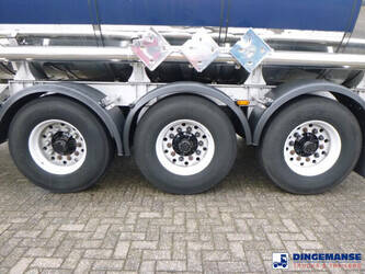 2011-burg-others-1429072-45825121