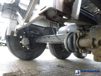 2011-burg-others-1429072-45825125