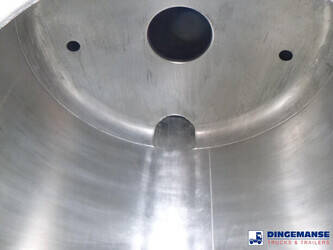 2011-burg-others-1429072-45825154