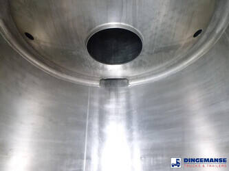 2011-burg-others-1429072-45825155