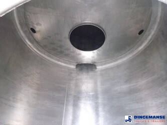 2011-burg-others-1429072-45825158