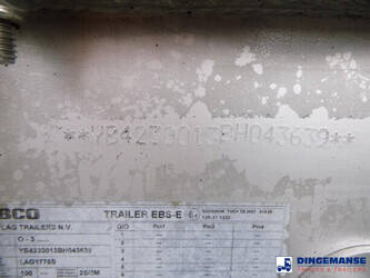 2011-burg-others-1429072-45825162