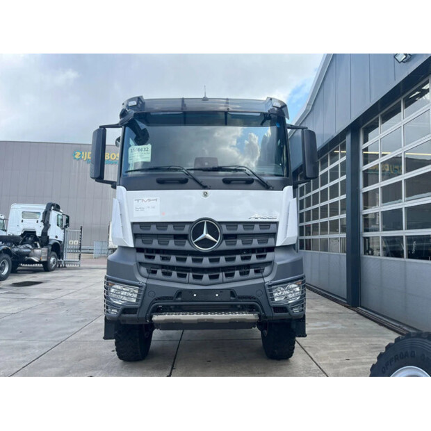 2025 Mercedes-Benz AROCS 3340-45825171