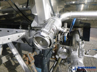 2012-burg-others-1429075-45825239