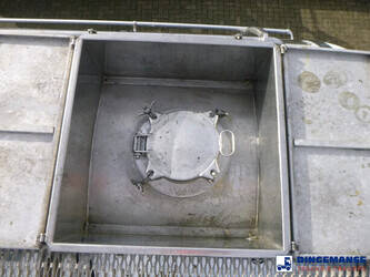 2012-burg-others-1429075-45825244