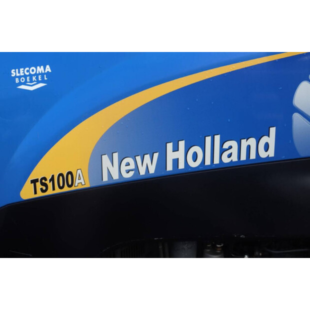 2005 نيو هولاند TS100A-45825302