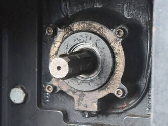 2005-new-holland-ts100a-1429077-45825308