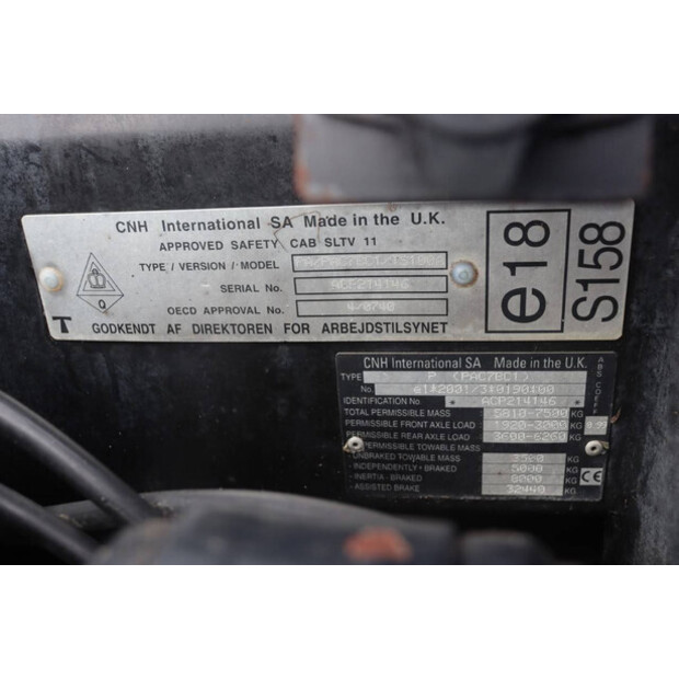 2005 نيو هولاند TS100A-45825311