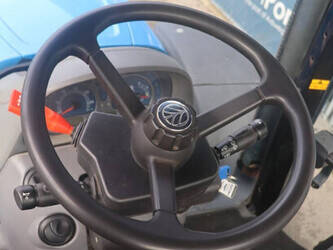 2005-new-holland-ts100a-1429077-45825316