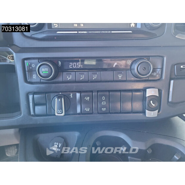 2019 Scania P370-45825644