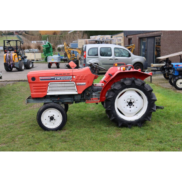 YANMAR YM2020-45825708