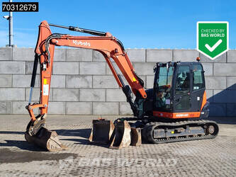 صورة ل حفارات صغيرة 2020 كوبوتا KX080-4A2