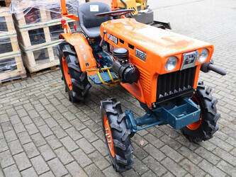 kubota-b7001-1429102-45826248