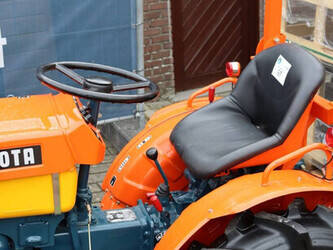 kubota-b7001-1429102-45826281