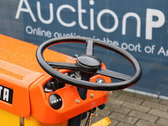 kubota-b7001-1429102-45826284