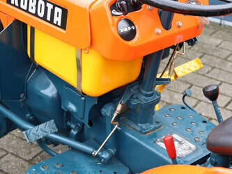 kubota-b7001-1429102-45826285