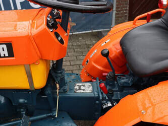 kubota-b7001-1429102-45826286