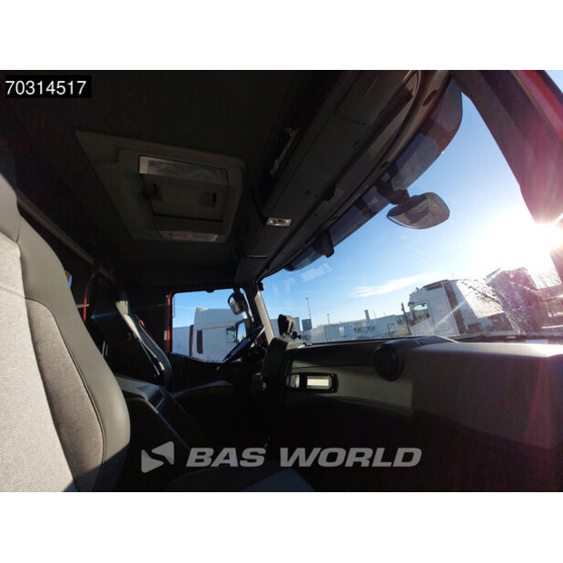 2018 رينو C380-45826462