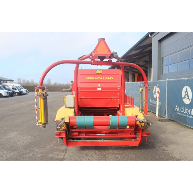 2001 New Holland 548-45827318