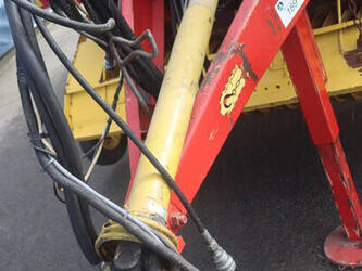 2001-new-holland-548-1429135-45827325