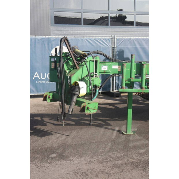 2006 مكهيل 998-45827384