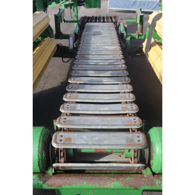 2006 مكهيل 998-45827395