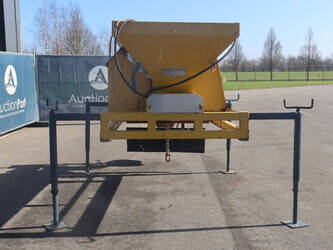 1987-nido-universal-1003-45827456