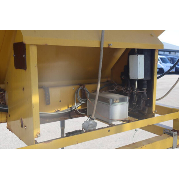 1987 Nido Universal 1003-45827469