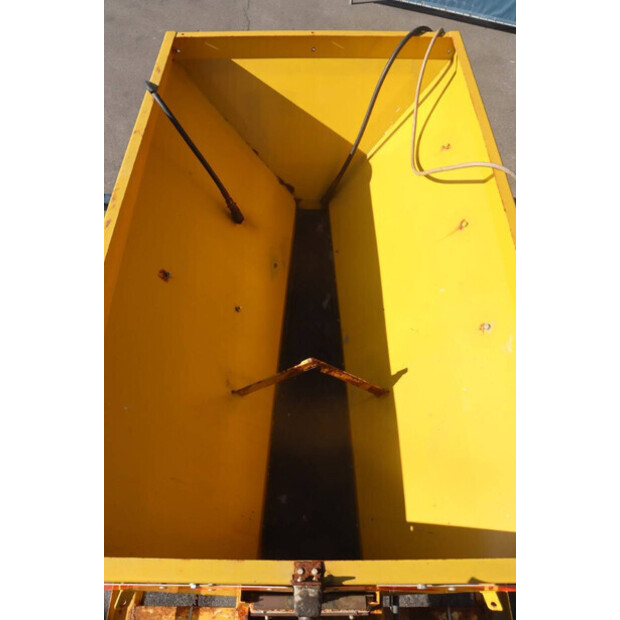 1987 Nido Universal 1003-45827470