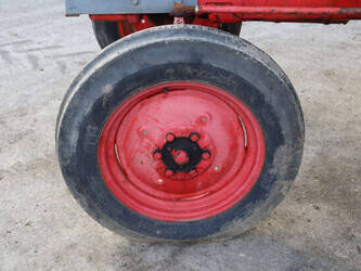 2020-david-brown-d8t-1429146-45827598