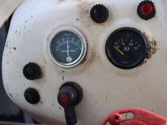 2020-david-brown-d8t-1429146-45827613