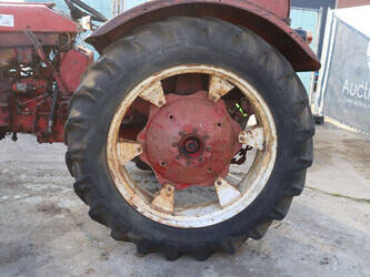 international-harvester-co-504-d-1429148-45827670
