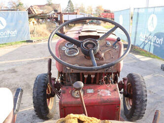 international-harvester-co-504-d-1429148-45827676