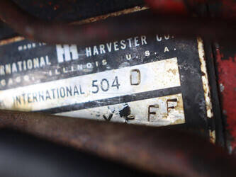 international-harvester-co-504-d-1429148-45827691
