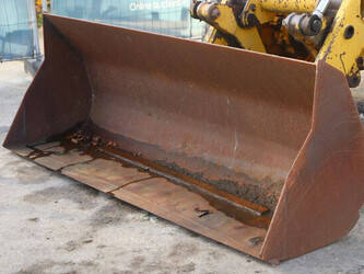 volvo-646-1429149-45827700