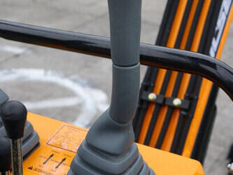 2025-vicsec-13-y-1429150-45827765