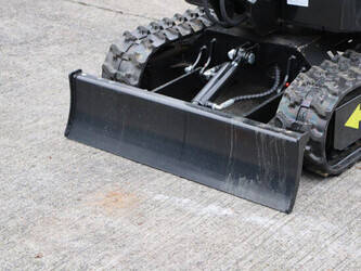 2025-vicsec-13-y-1429150-45827776