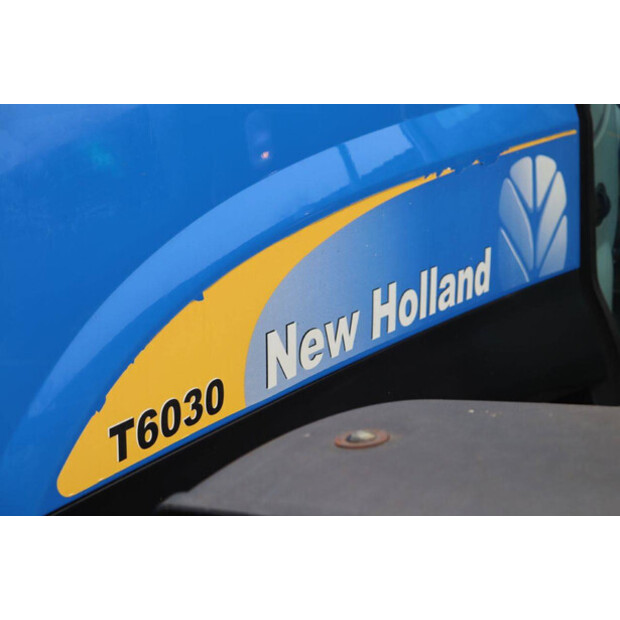 2010 New Holland T6030-45828067