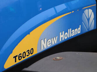 2010-new-holland-t6030-1429163-45828067