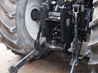 2010-new-holland-t6030-1429163-45828074