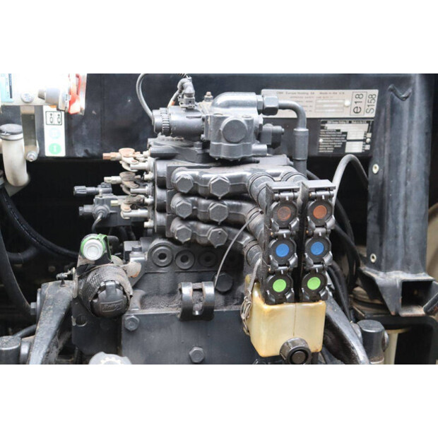 2010 New Holland T6030-45828076